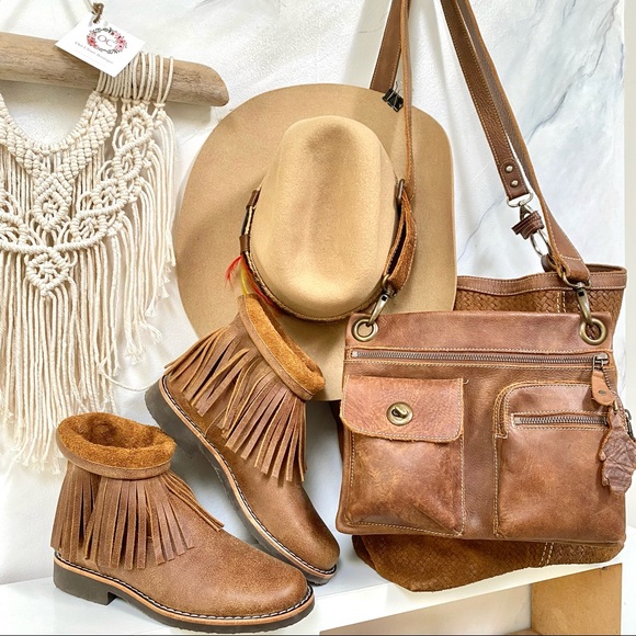 DAILY BOHO INSPIRATIONS ⭐️SOLD⭐️ - Picture 5 of 15